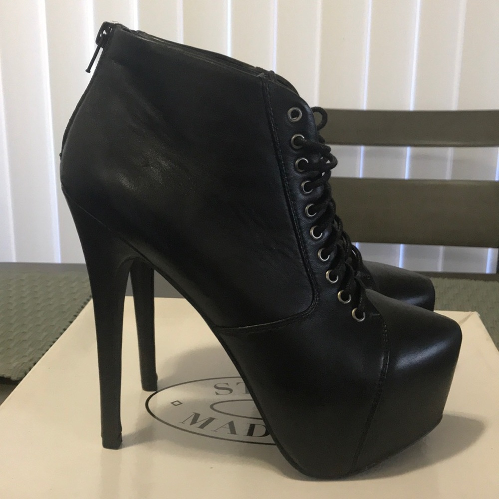 Steve Madden Secretve Platform Booties
